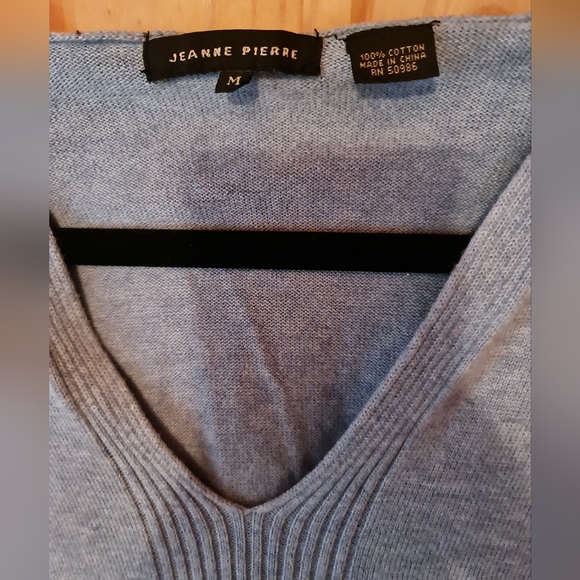 Jeanne Pierre Pullover Sweater Ribbing on Sides, Neck & Bottom V Neck Hoodi EUC - Picture 5 of 6